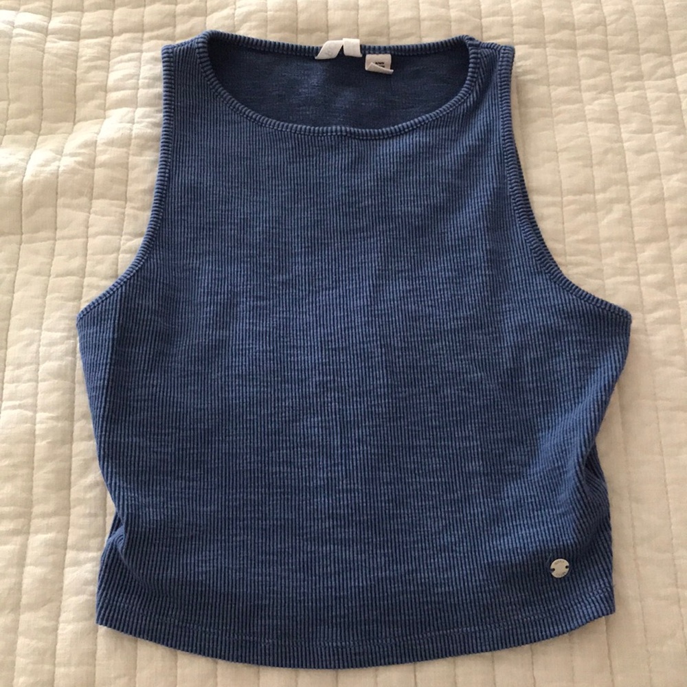 Blue ribbed Roxy tank